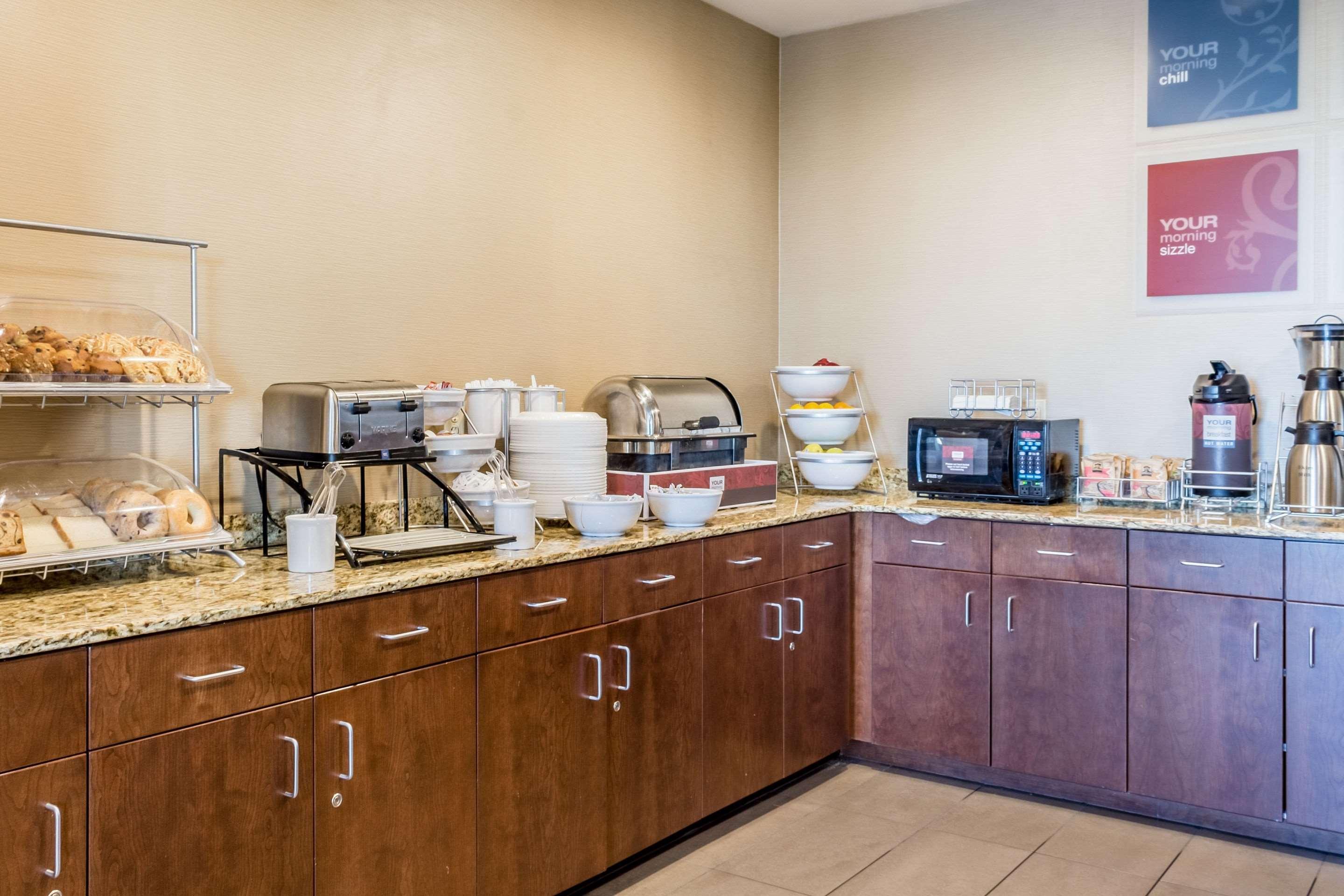 Comfort Inn & Suites Avera Southwest Sioux Falls Bagian luar foto