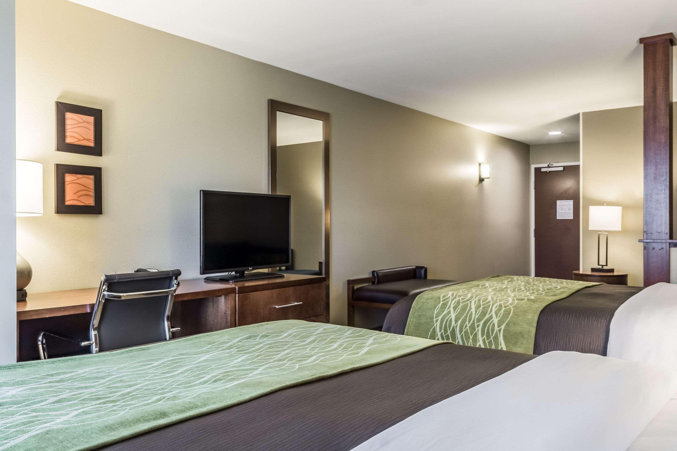 Comfort Inn & Suites Avera Southwest Sioux Falls Bagian luar foto
