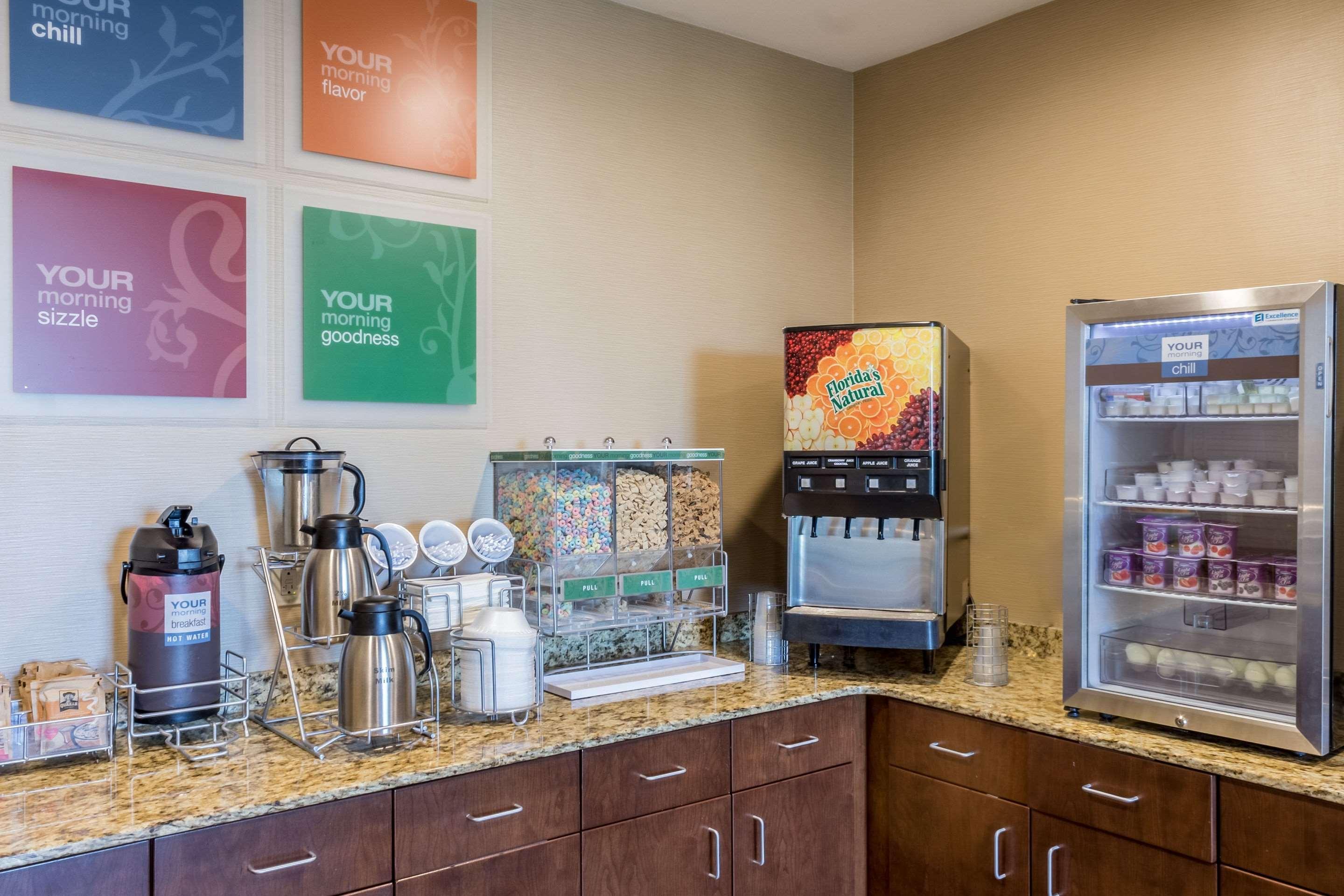 Comfort Inn & Suites Avera Southwest Sioux Falls Bagian luar foto