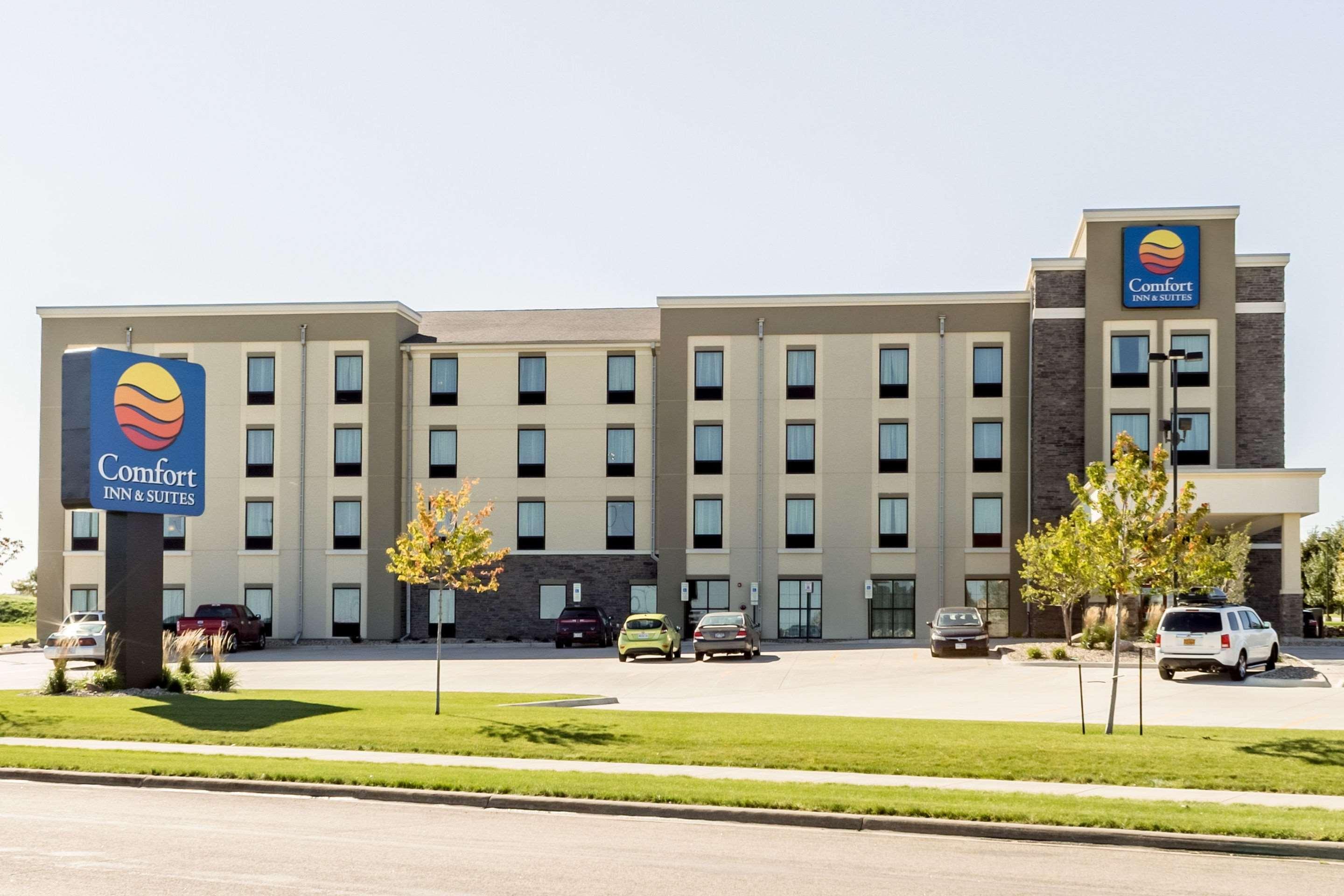 Comfort Inn & Suites Avera Southwest Sioux Falls Bagian luar foto