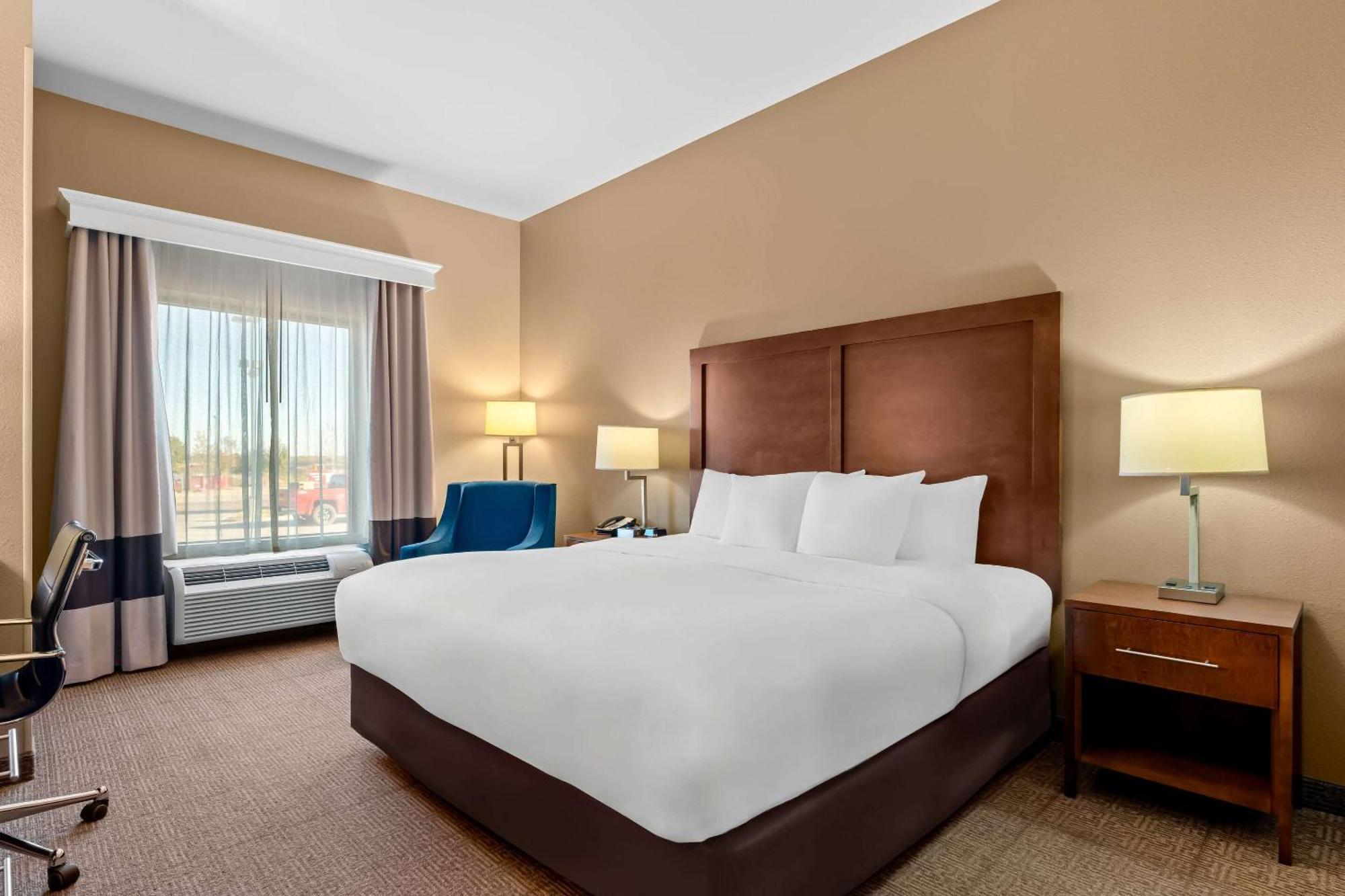 Comfort Inn & Suites Avera Southwest Sioux Falls Bagian luar foto