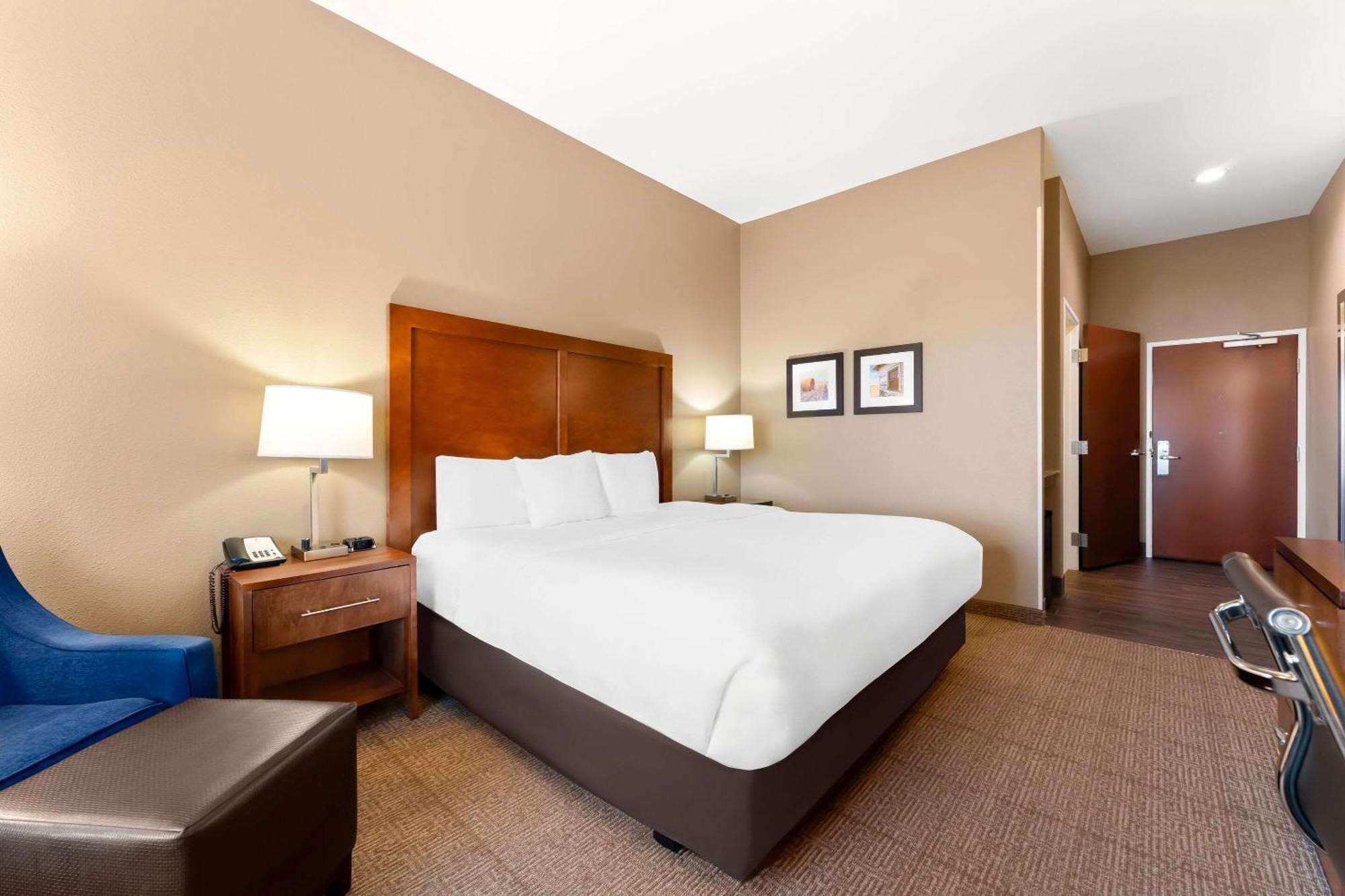 Comfort Inn & Suites Avera Southwest Sioux Falls Bagian luar foto