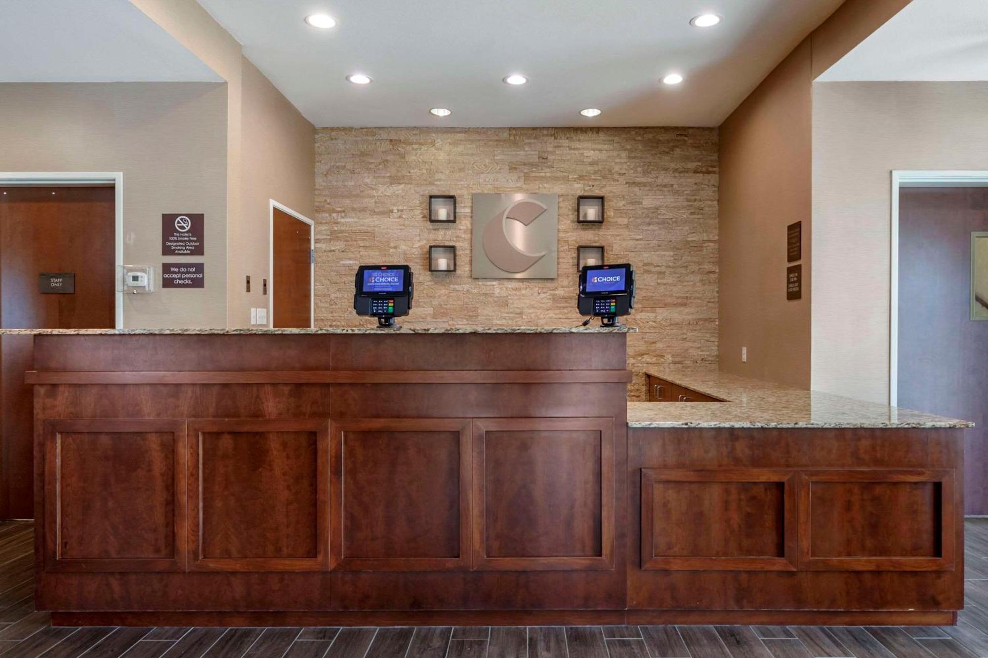 Comfort Inn & Suites Avera Southwest Sioux Falls Bagian luar foto