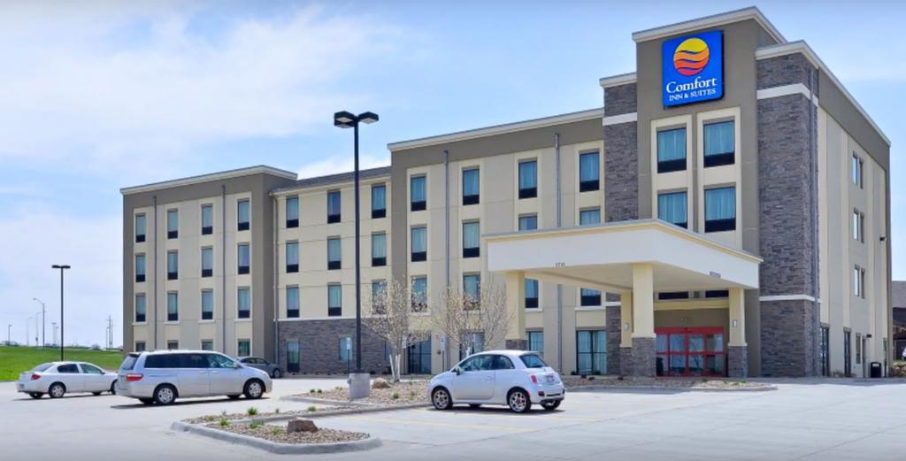 Comfort Inn & Suites Avera Southwest Sioux Falls Bagian luar foto
